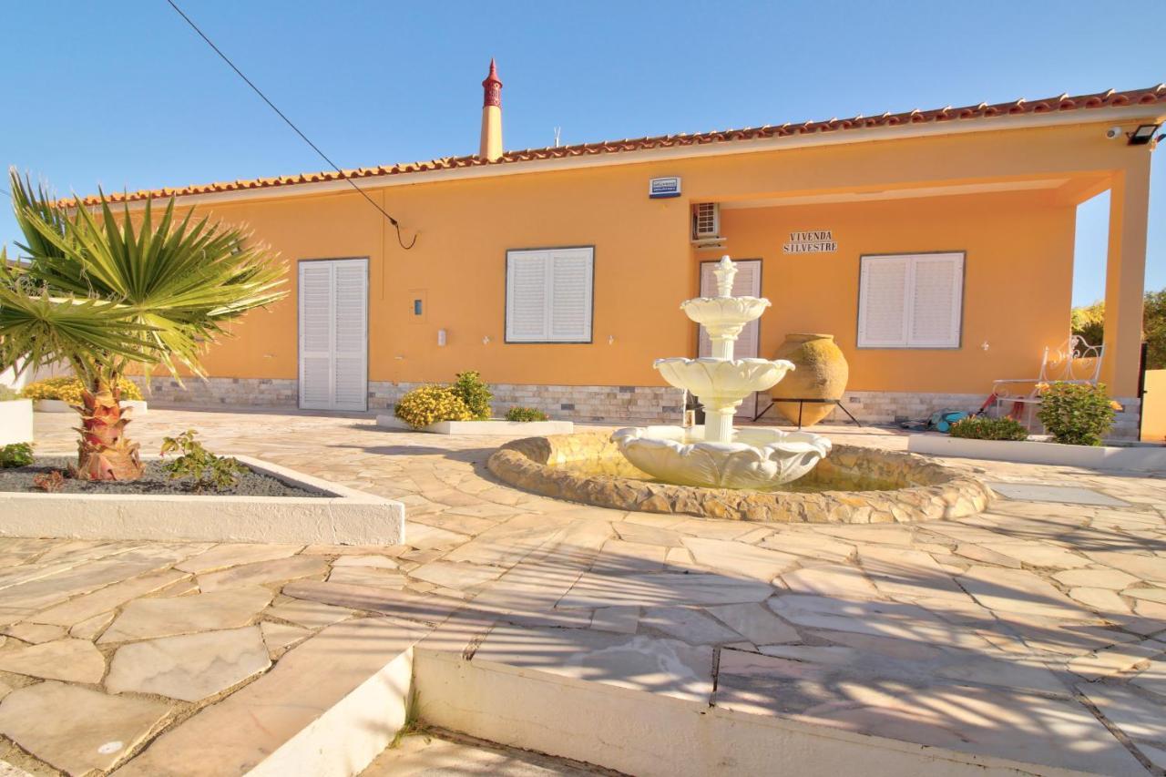 Amadeus Villa Moncarapacho Exteriör bild